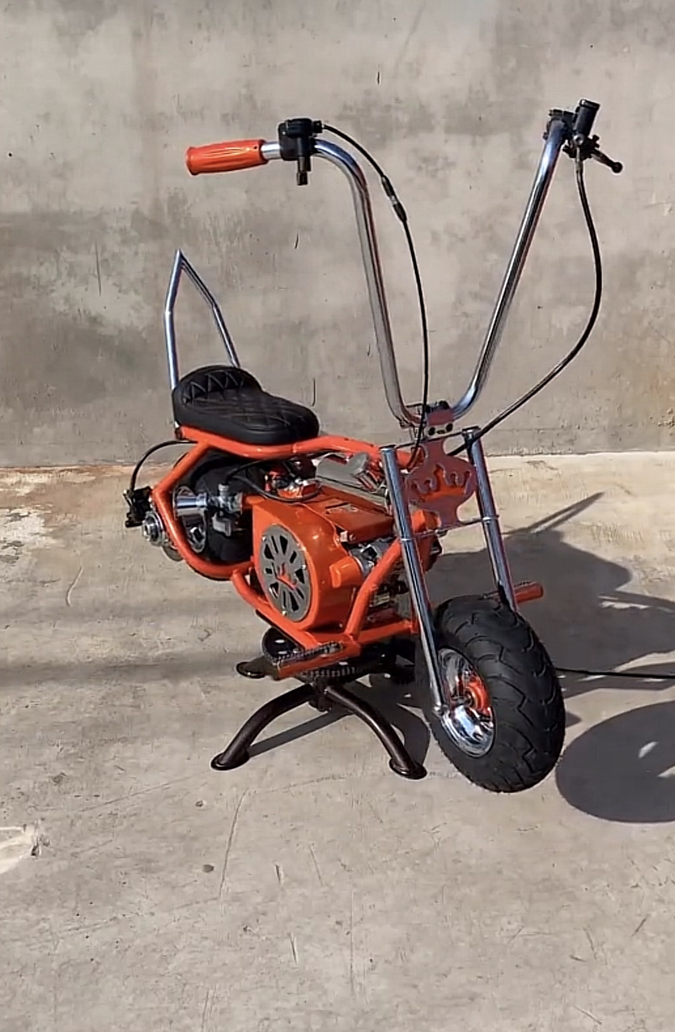 Crown Blaze 212 Mini Bike – High Performance Custom Street Build (50–65+ MPH)