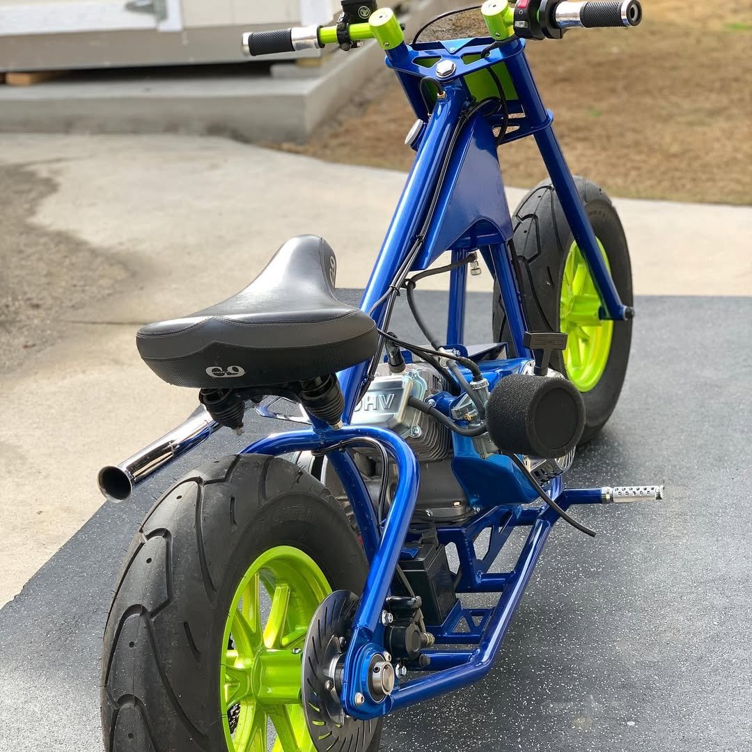 Twin Torque Custom Mini Bikes (Set) - Image 4