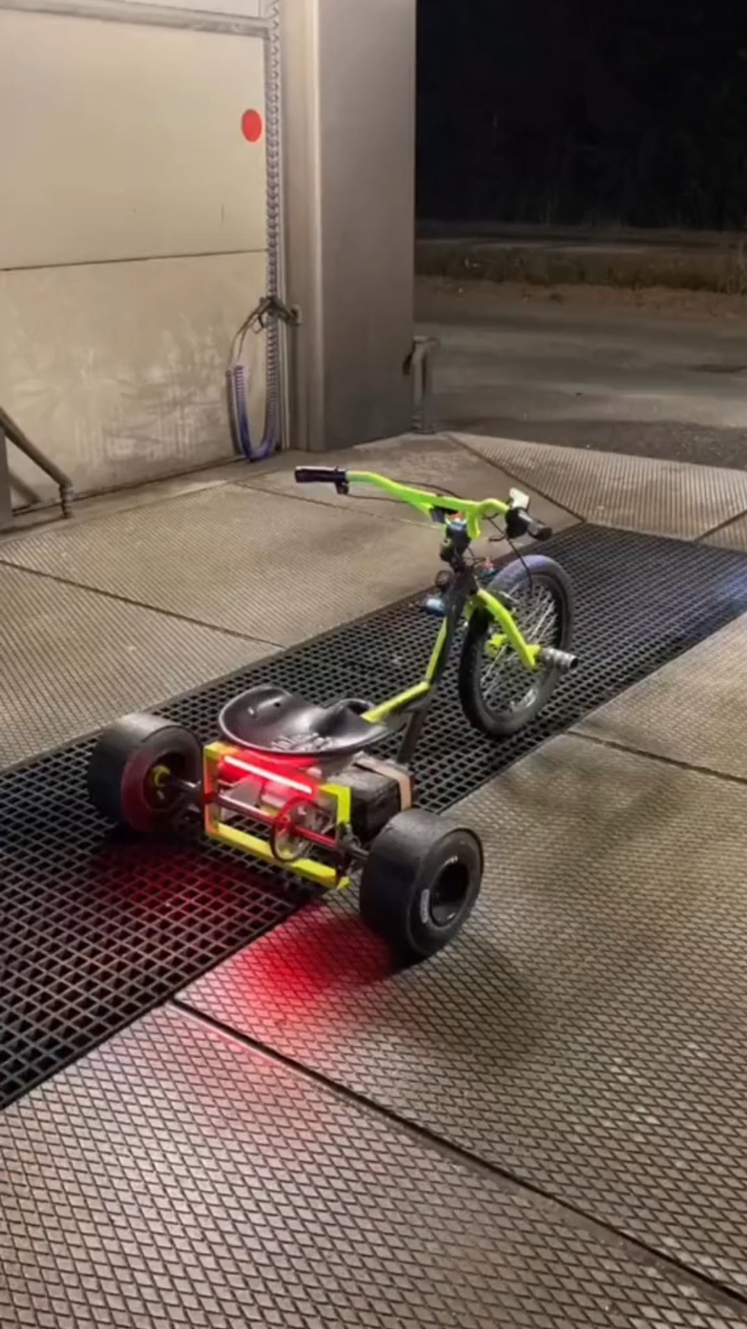 Custom Neon Drift Trike – Limited Edition - Image 3