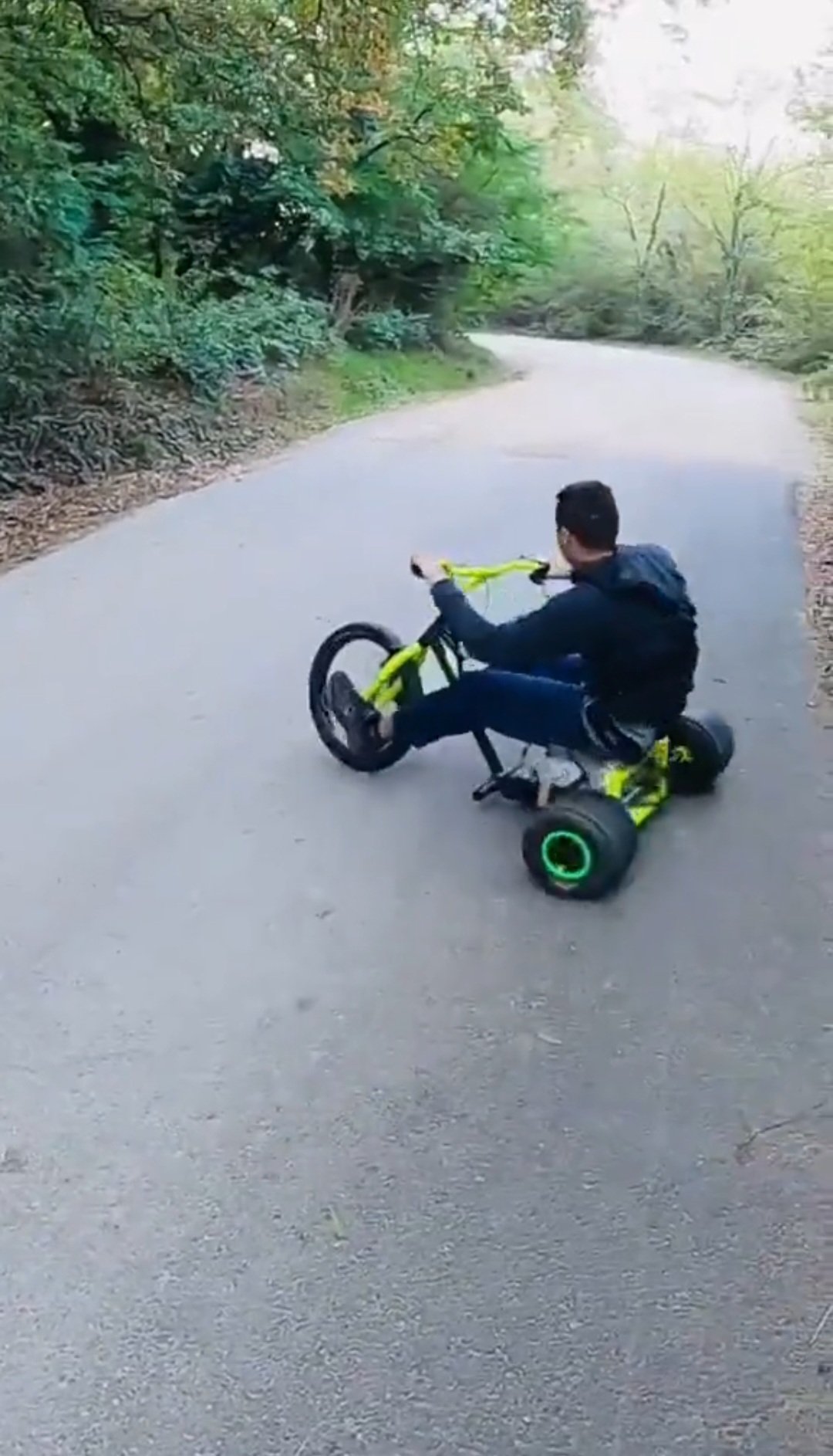 Custom Neon Drift Trike – Limited Edition - Image 5