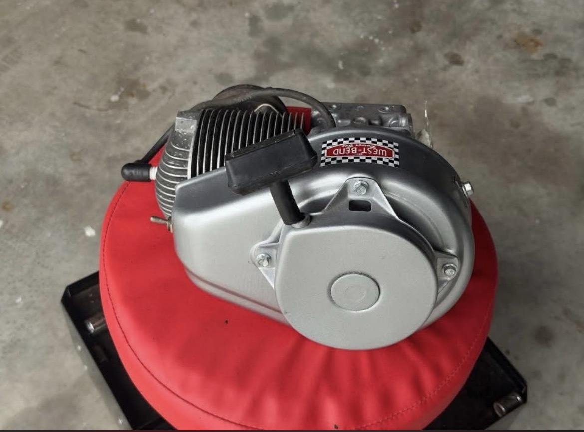 Vintage 2-Stroke Engine Conversion Kit Motor