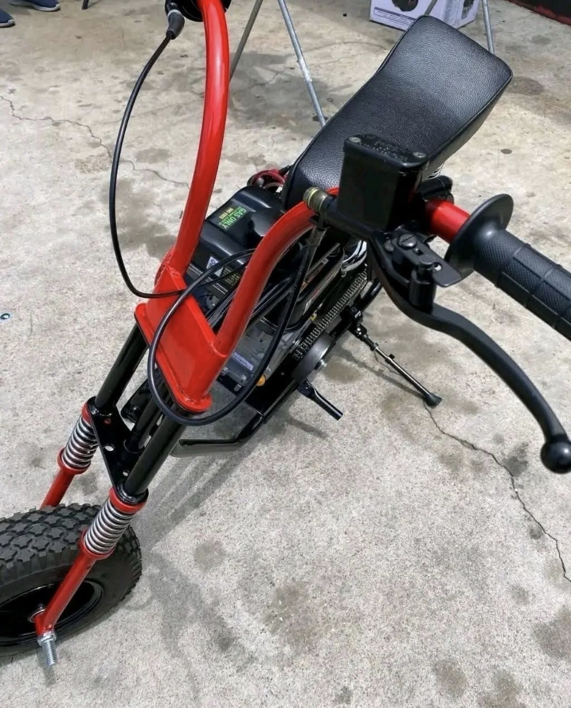 MBK Custom Mini Bike – Red & Black Edition - Image 5