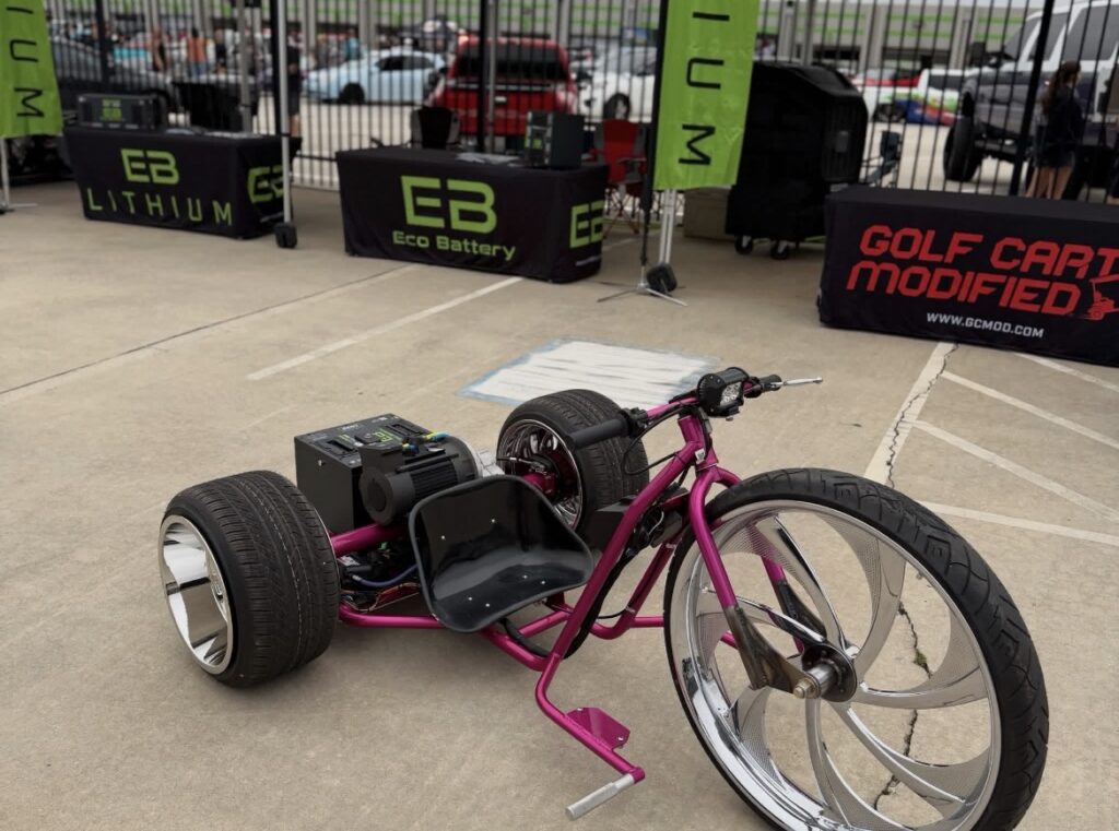 🏍️ Neon Chrome X-Trike